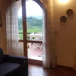 Anna's House *