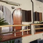 Anna's House *