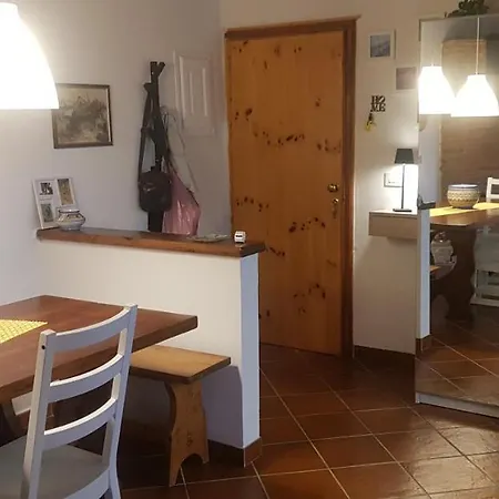 Anna's House * Lorenzana